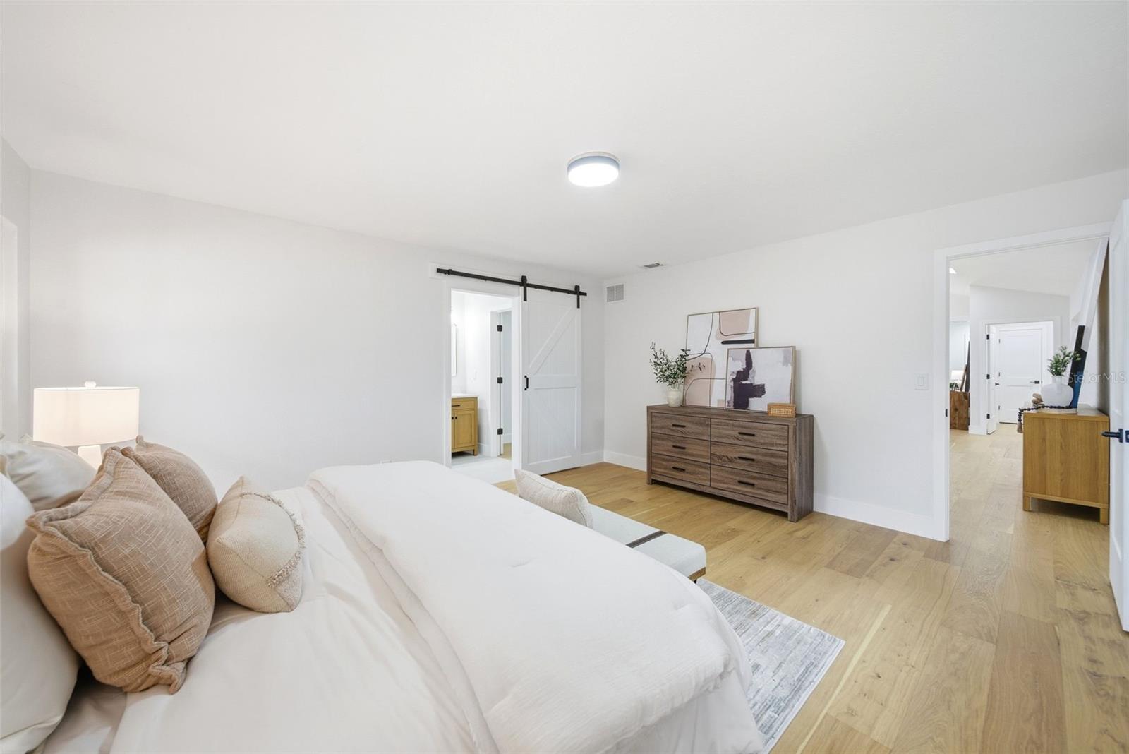 Image 15 of 28 For 1317 Medinah Court