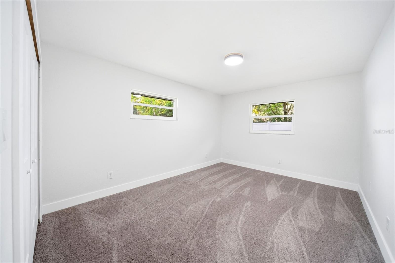 Image 22 of 28 For 1317 Medinah Court