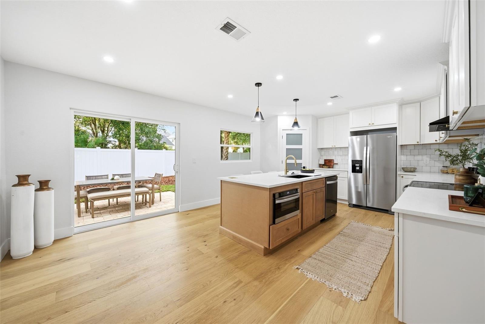 Image 3 of 28 For 1317 Medinah Court