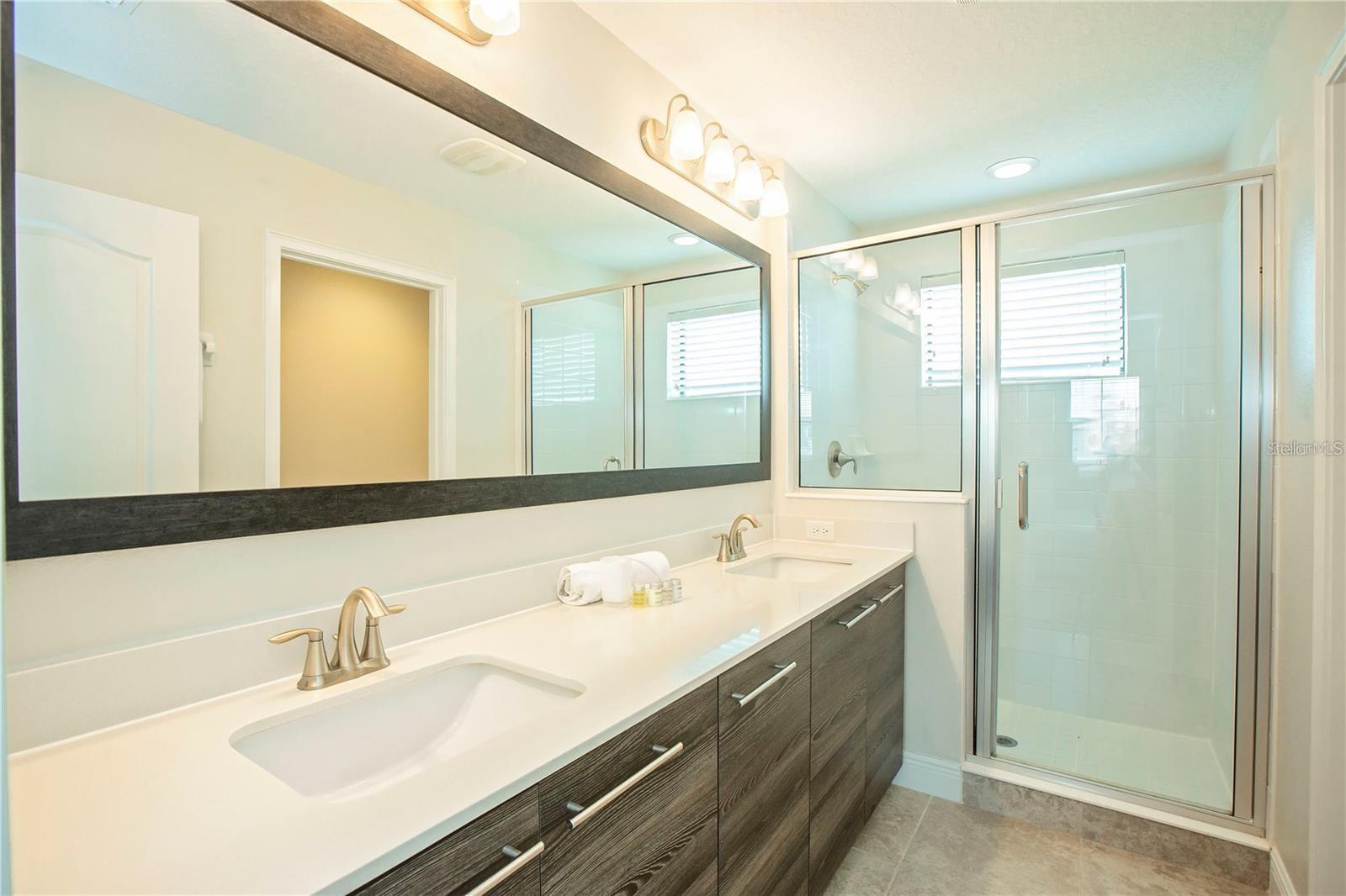 Image 19 of 61 For 181 Mitchell S Manor