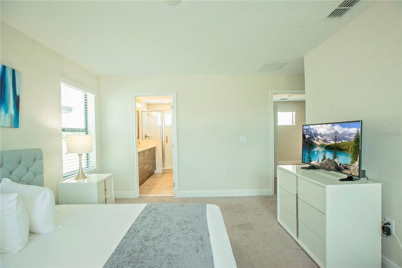 Image 21 of 61 For 181 Mitchell S Manor