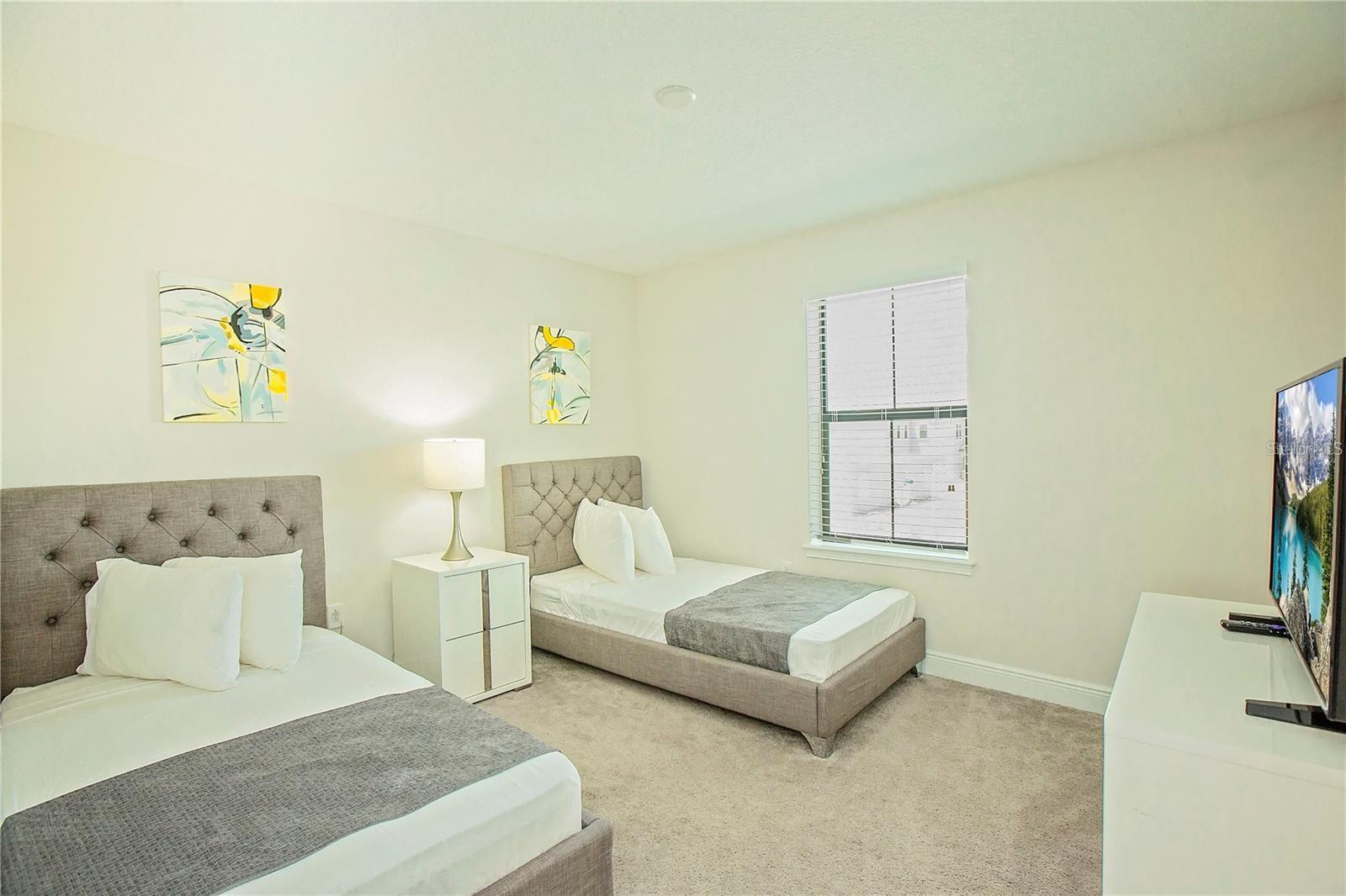 Image 30 of 61 For 181 Mitchell S Manor