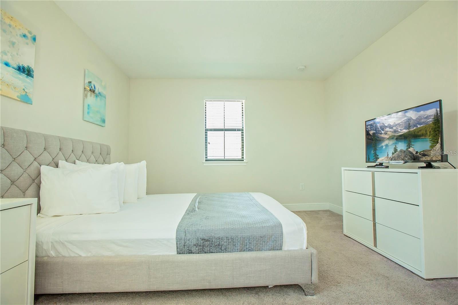 Image 39 of 61 For 181 Mitchell S Manor