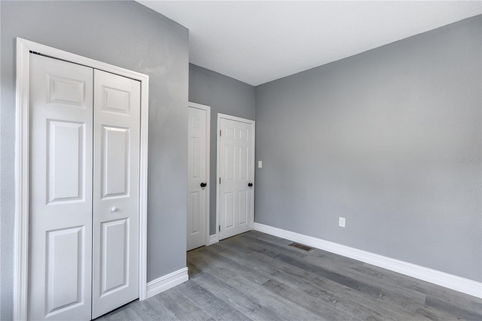 Image 10 of 18 For 1102 Voorhis Avenue