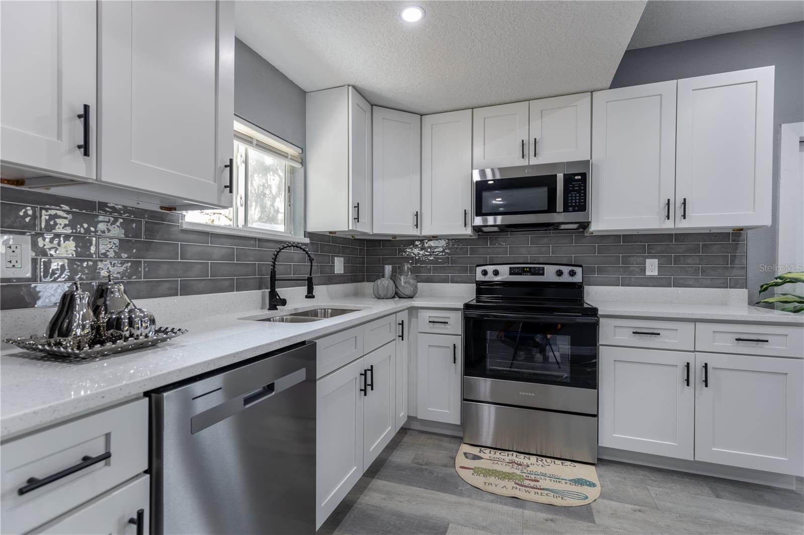 Image 5 of 18 For 1102 Voorhis Avenue