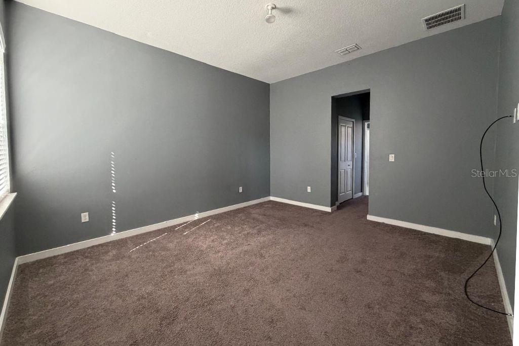 Image 26 of 36 For 2702 Scarborough Court