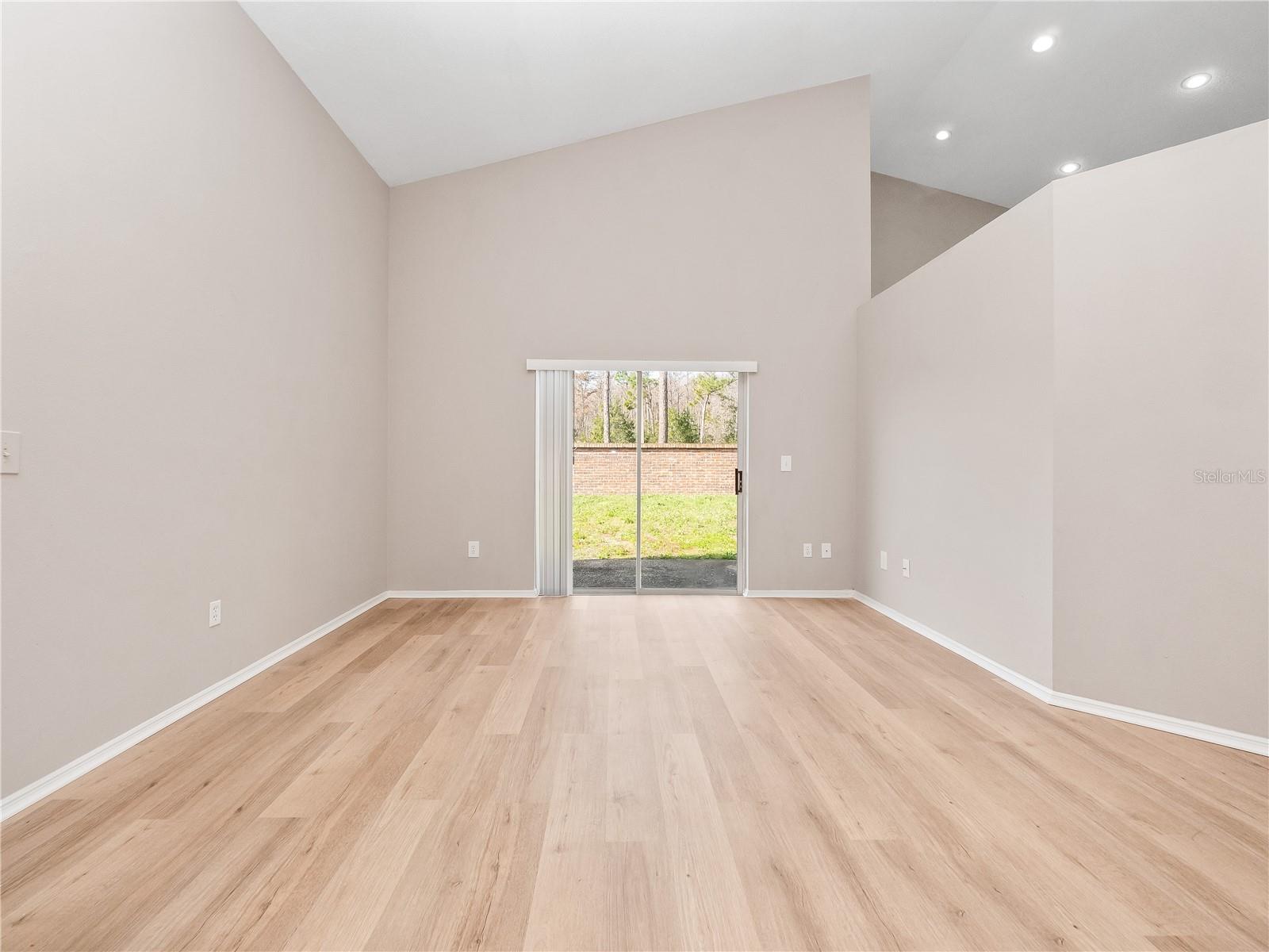 Image 6 of 24 For 14904 Wild Wood Lily Court