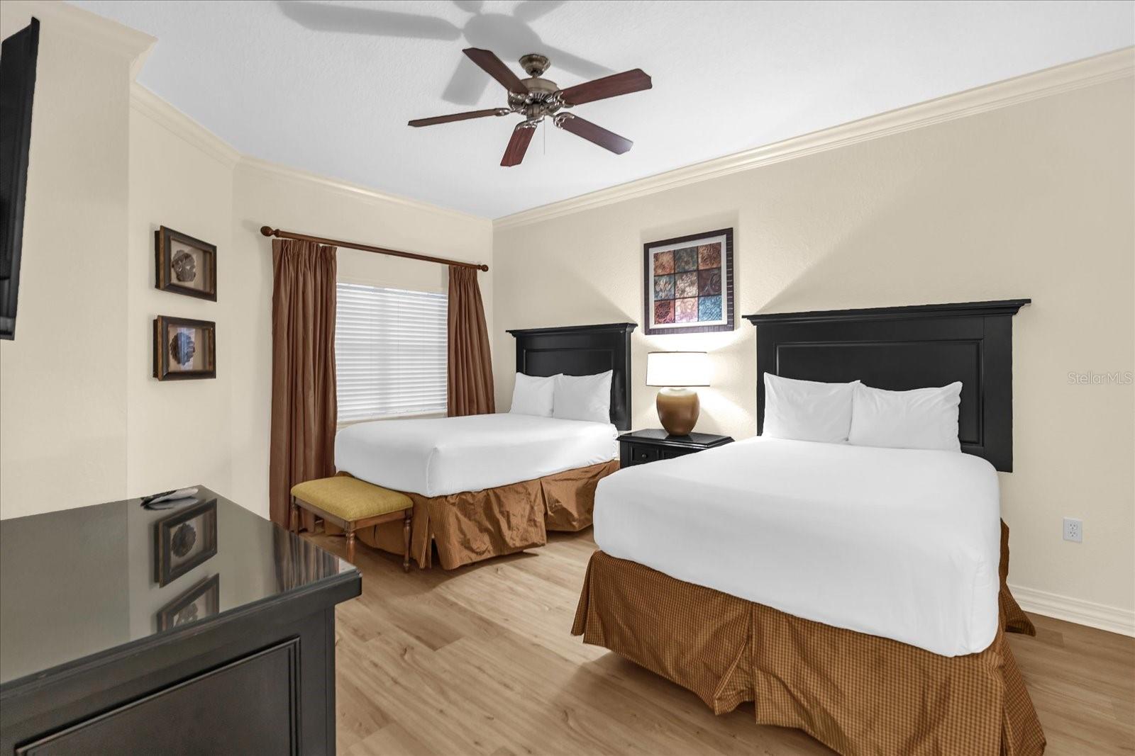 Image 16 of 39 For 7662 Whisper Way 103