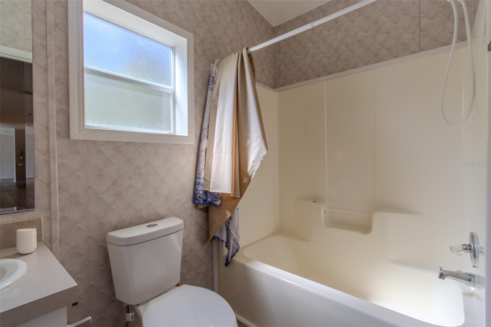 Image 9 of 19 For 3379 Bur Oak Place