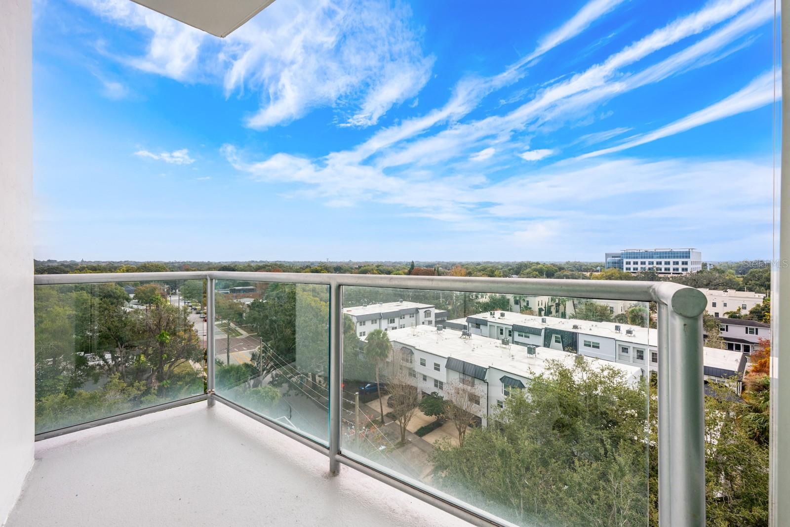 Image 18 of 33 For 101 Eola Drive 710