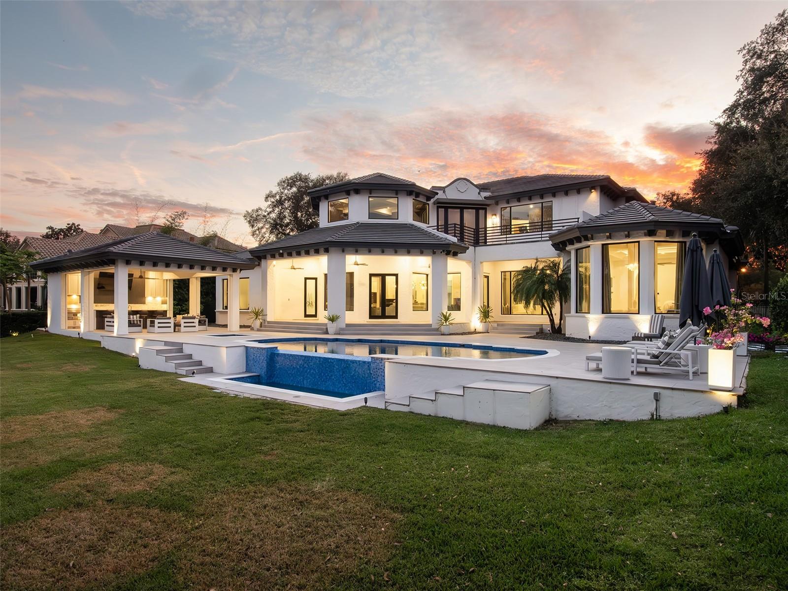 Listing photo id 46 for 6117 Louise Cove Drive