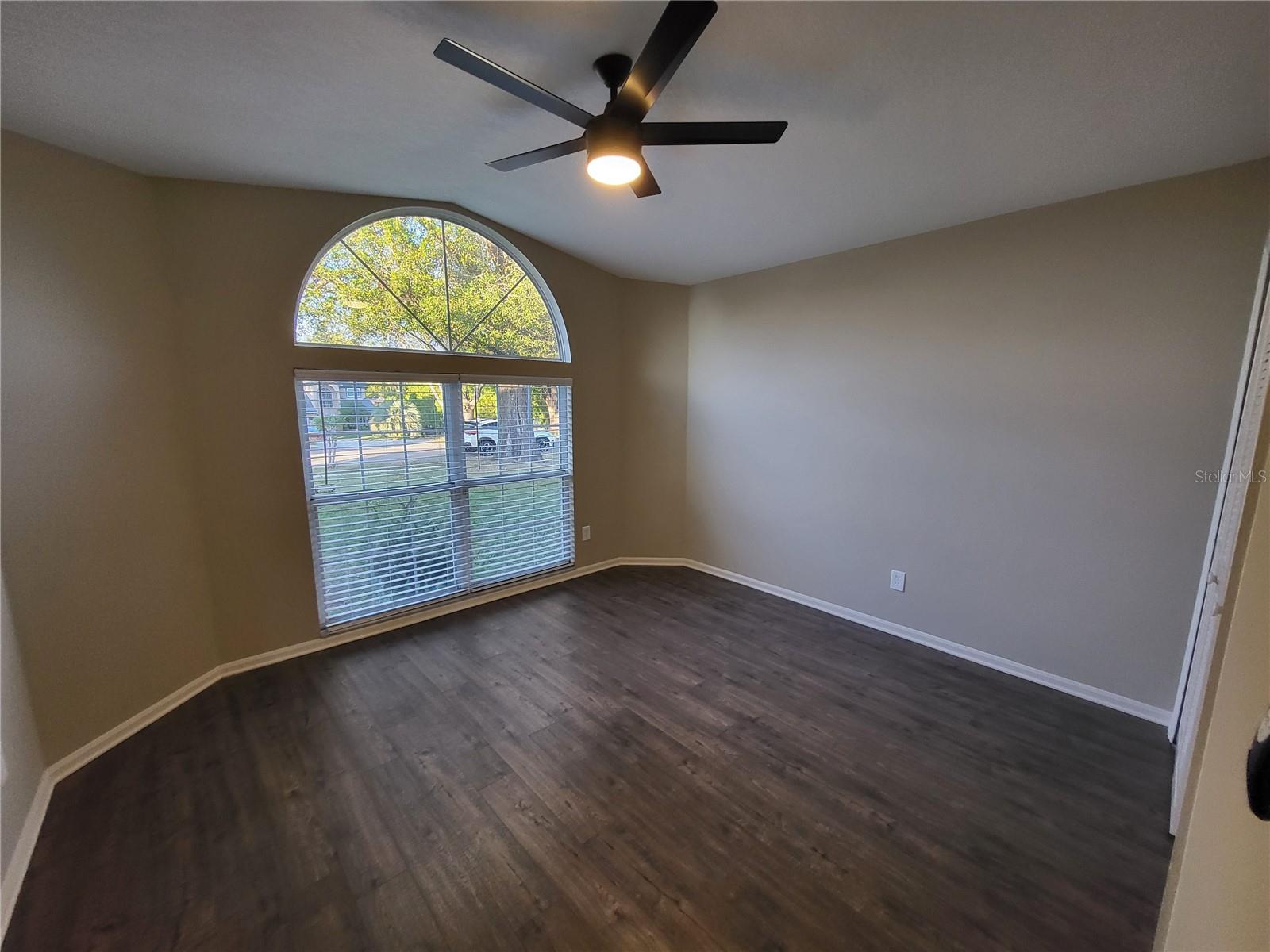 Image 12 of 22 For 3037 Barrymore Court