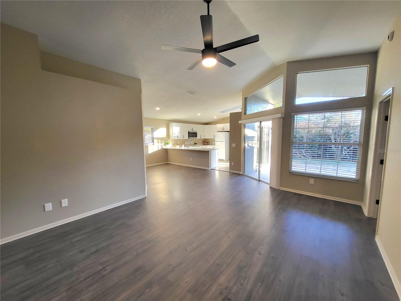 Image 6 of 22 For 3037 Barrymore Court