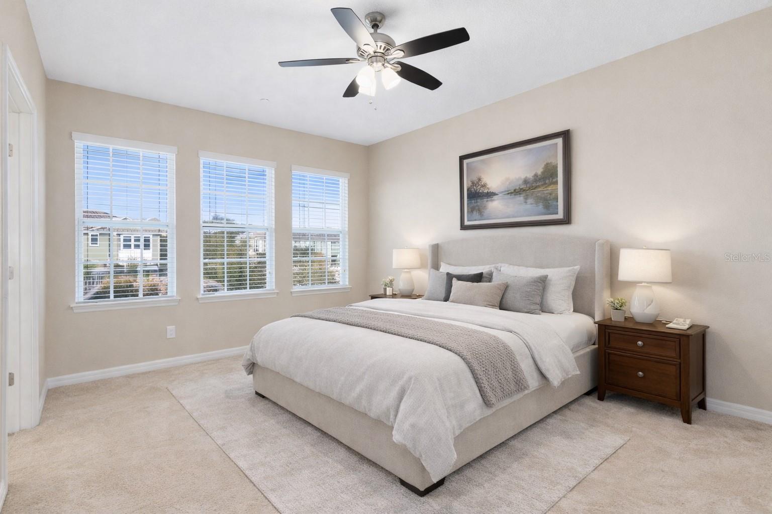 Image 15 of 34 For 204 Queen Palm Court