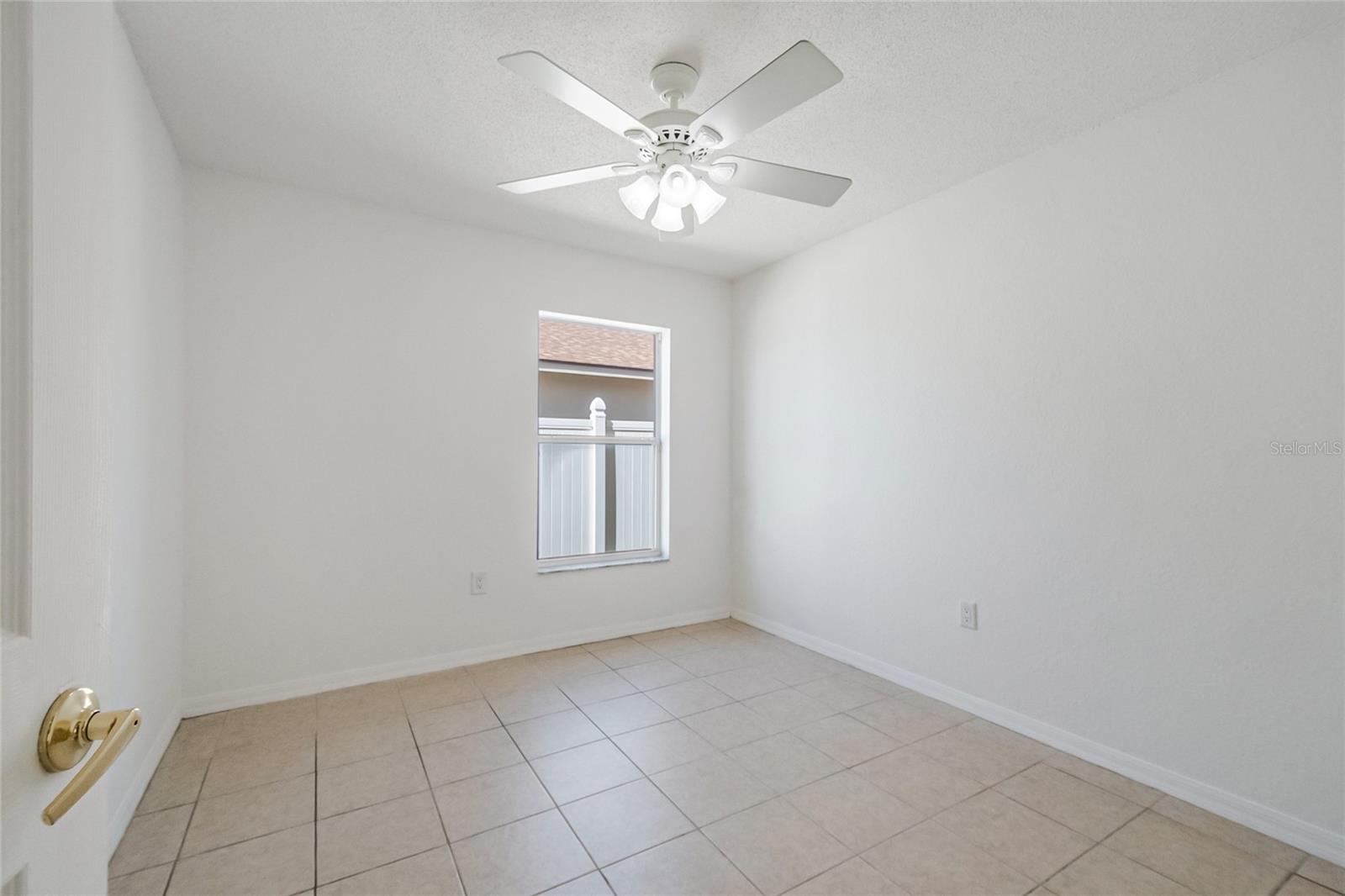 Image 25 of 34 For 7044 Summit Circle