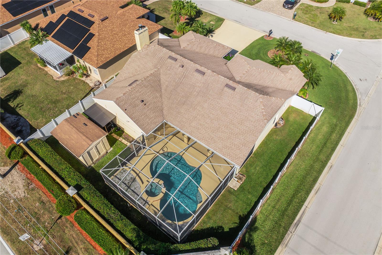 Image 3 of 34 For 7044 Summit Circle