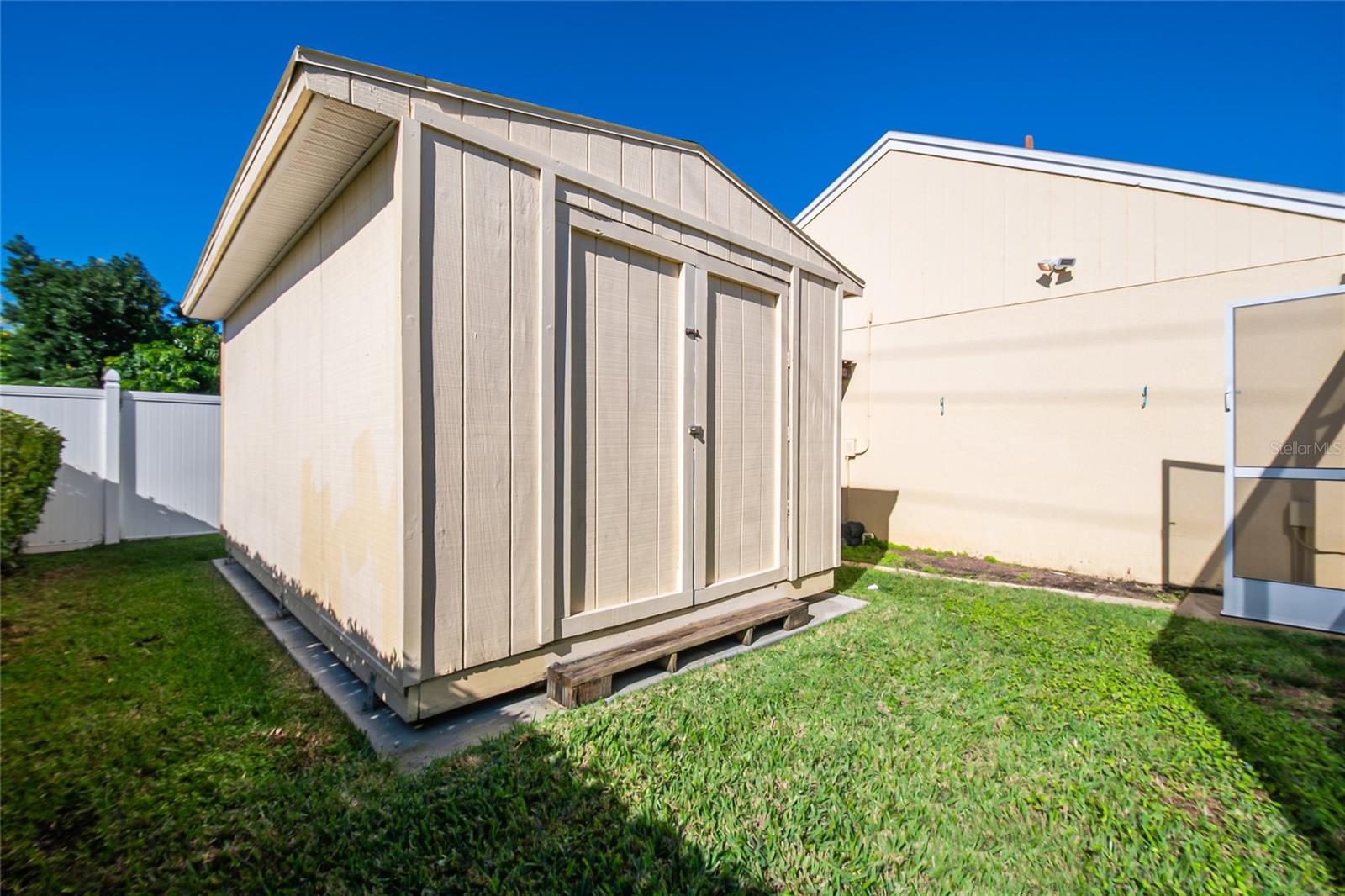 Image 32 of 34 For 7044 Summit Circle