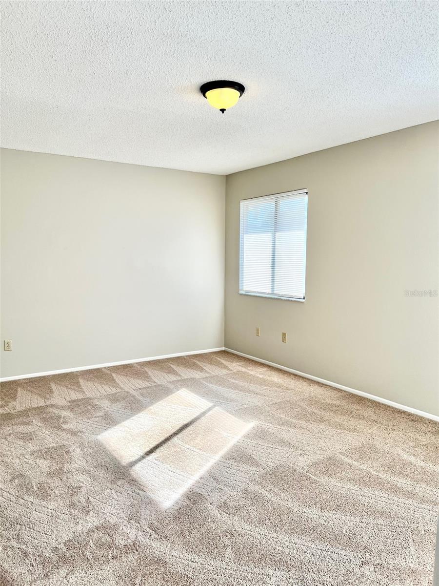 Image 17 of 26 For 554 Cidermill Place