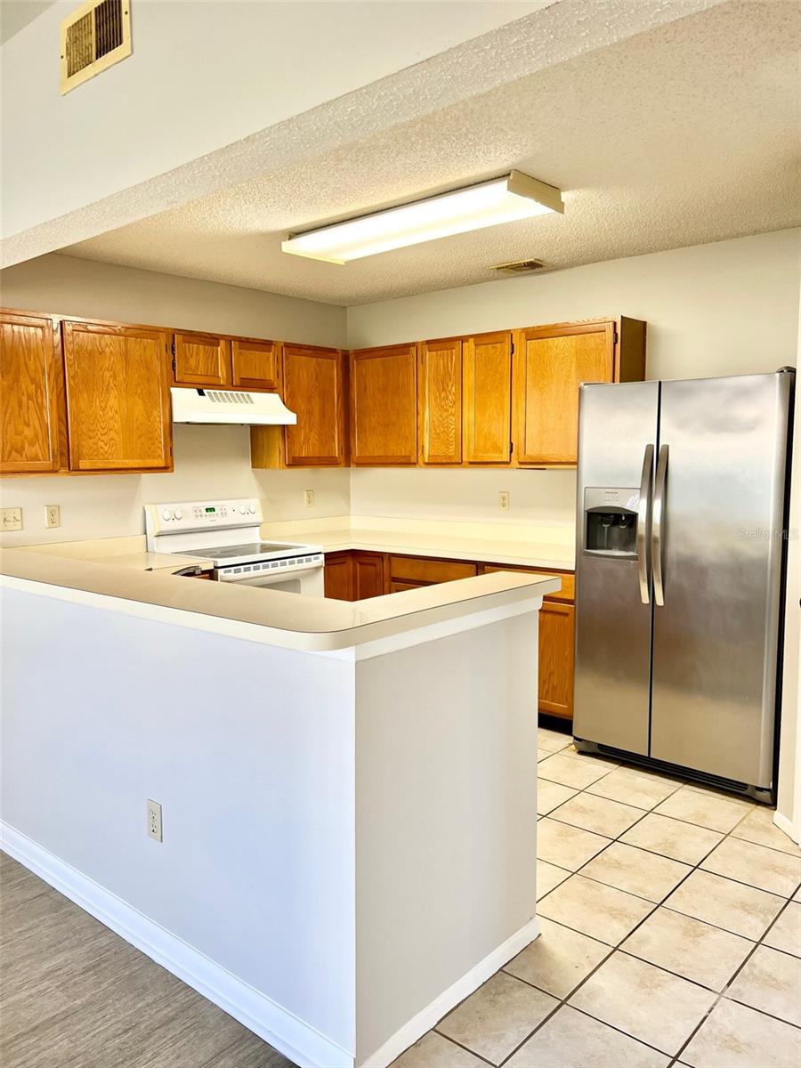 Image 8 of 26 For 554 Cidermill Place