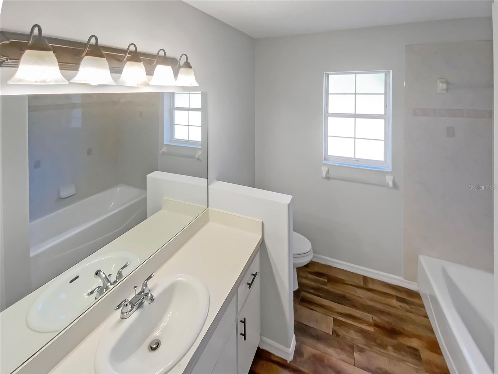 Image 23 of 31 For 3227 Lantana Drive