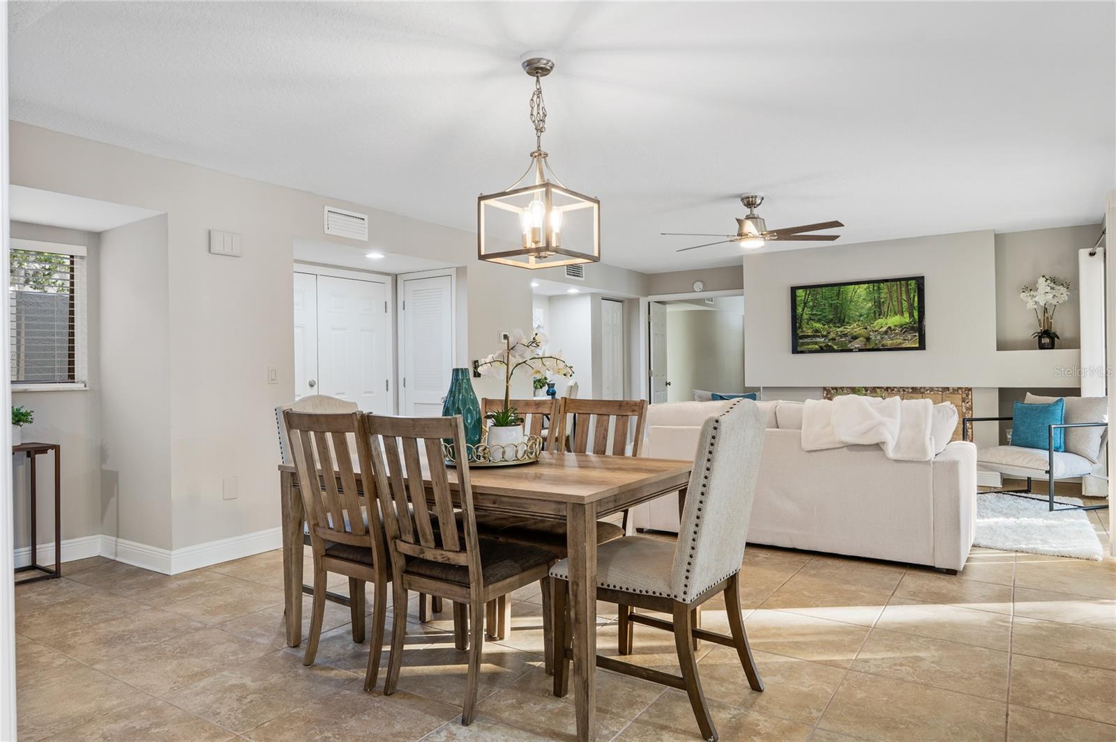 Image 13 of 52 For 1000 Winderley Place 142