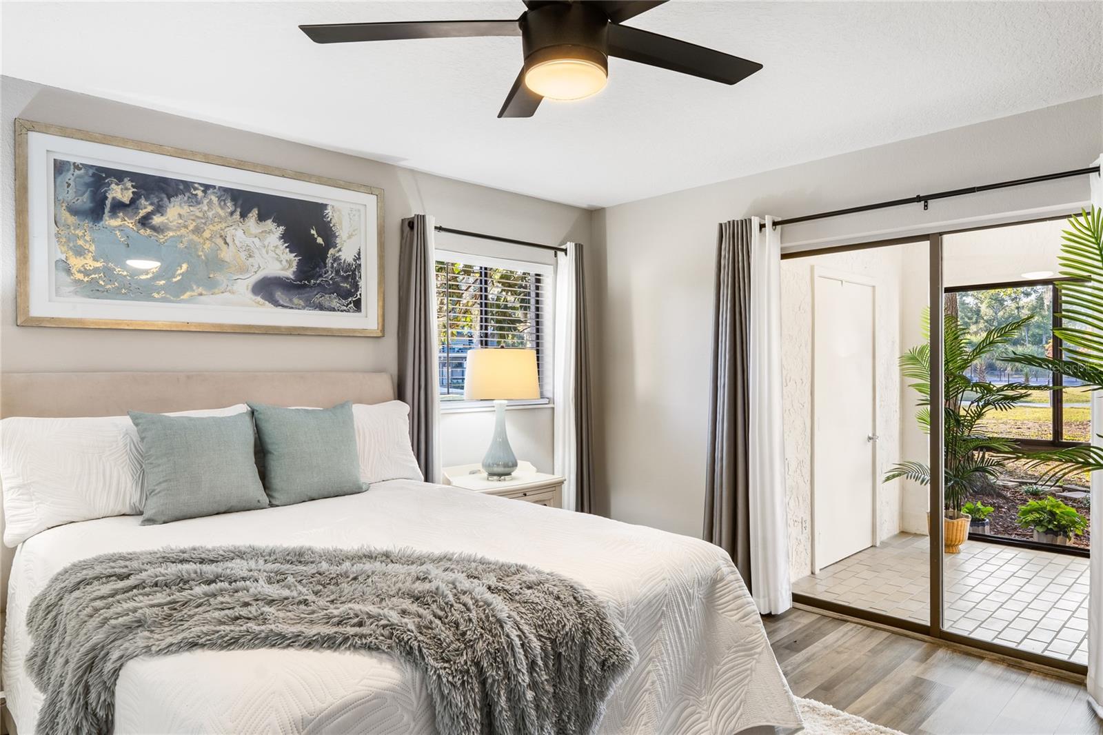 Image 19 of 52 For 1000 Winderley Place 142