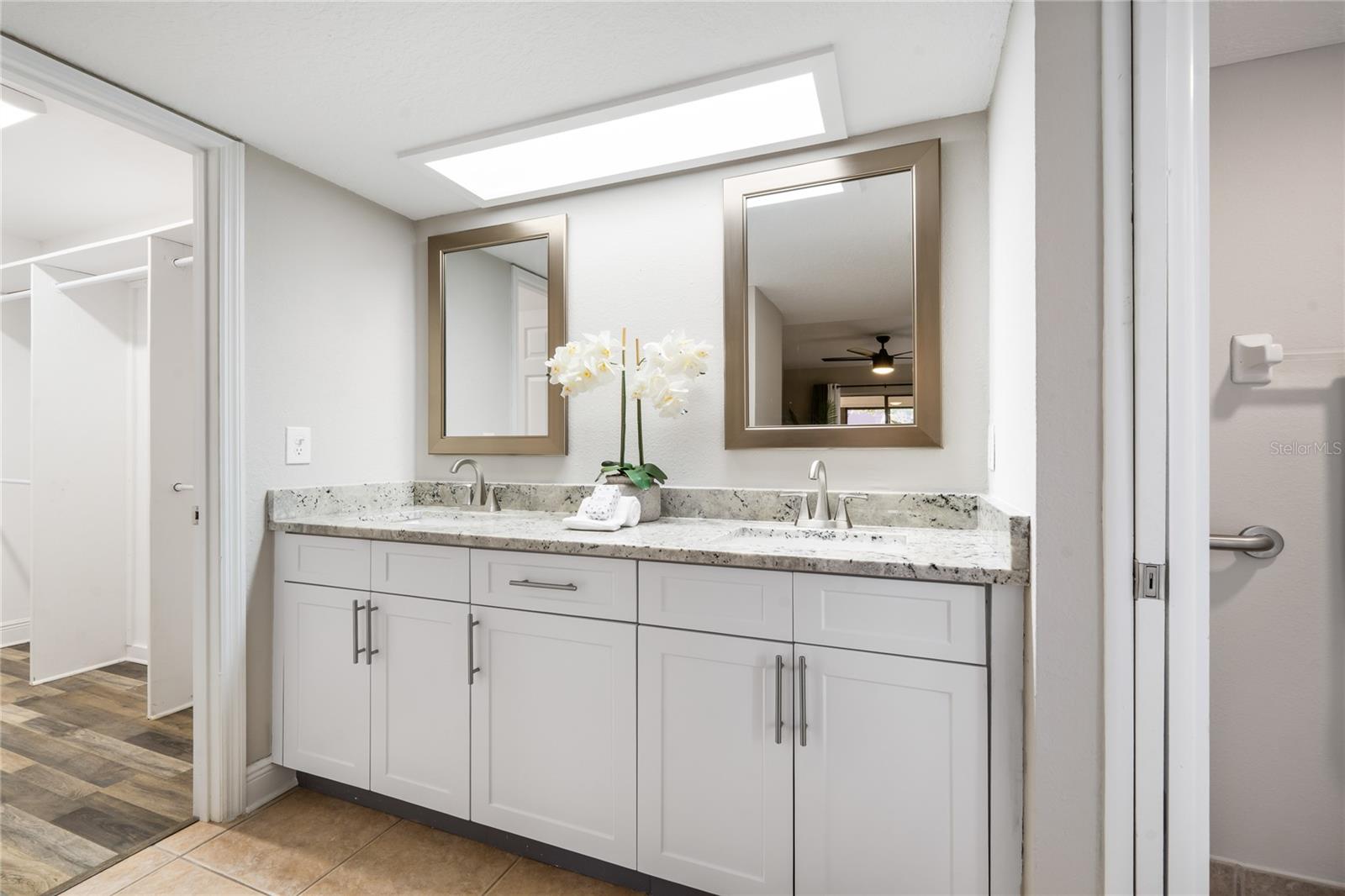 Image 21 of 52 For 1000 Winderley Place 142