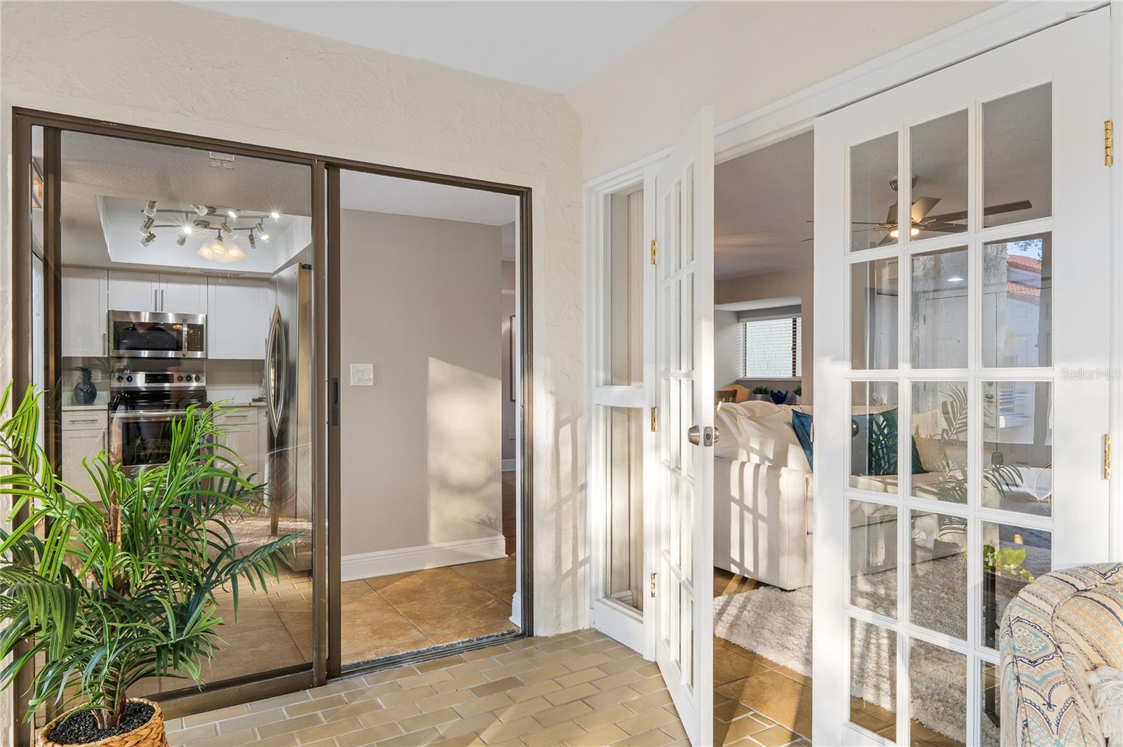 Image 34 of 52 For 1000 Winderley Place 142