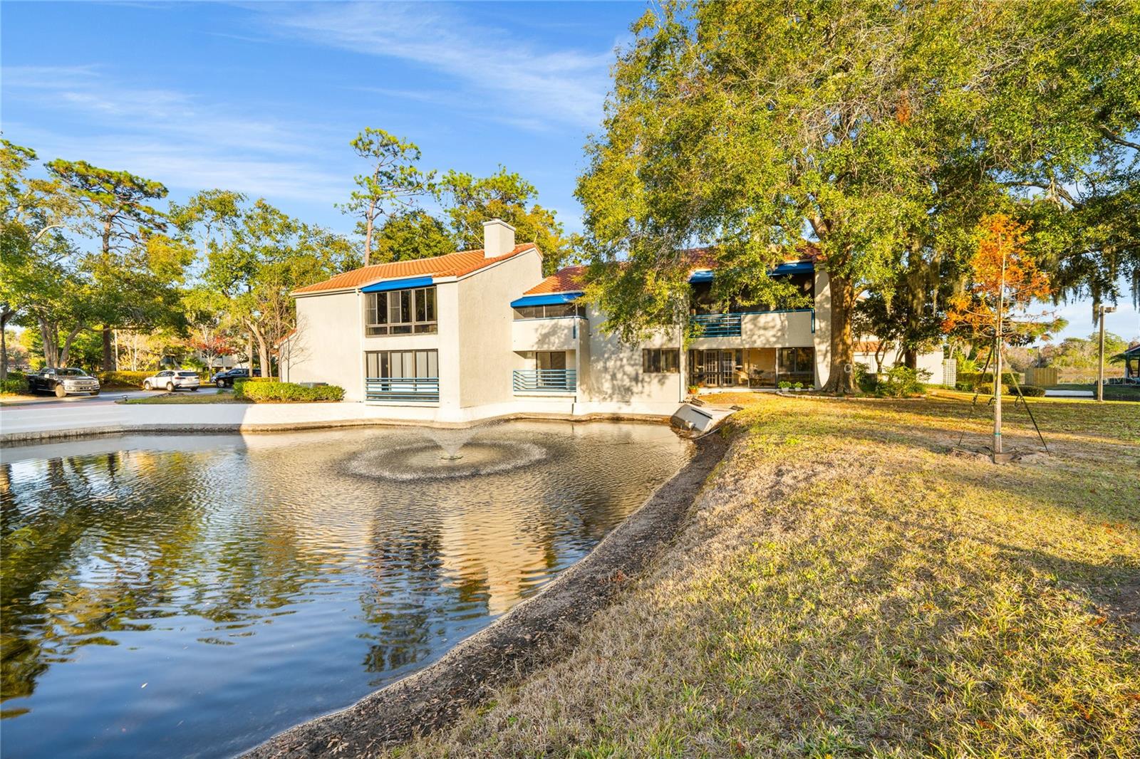 Image 37 of 52 For 1000 Winderley Place 142