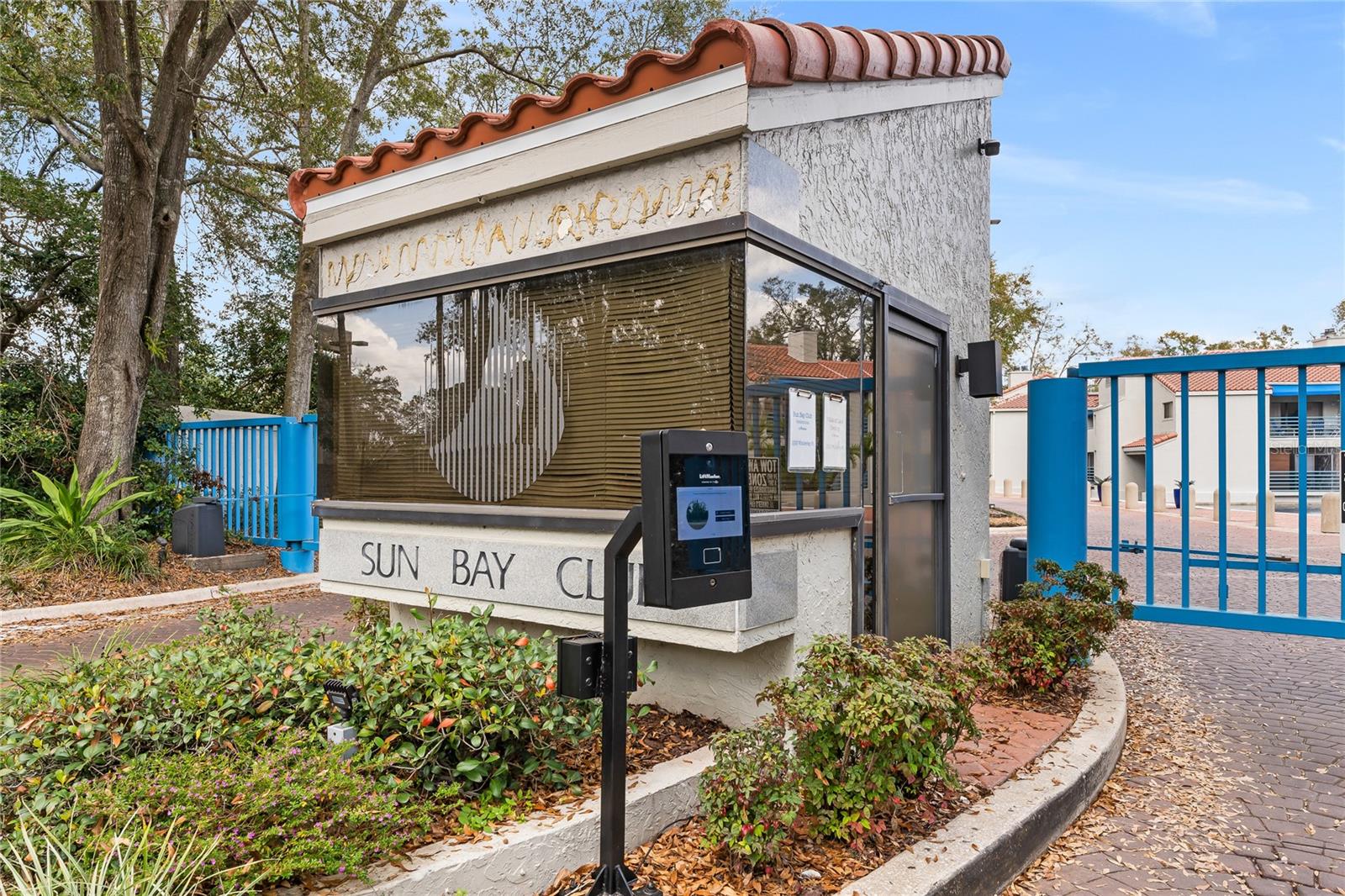 Image 51 of 52 For 1000 Winderley Place 142