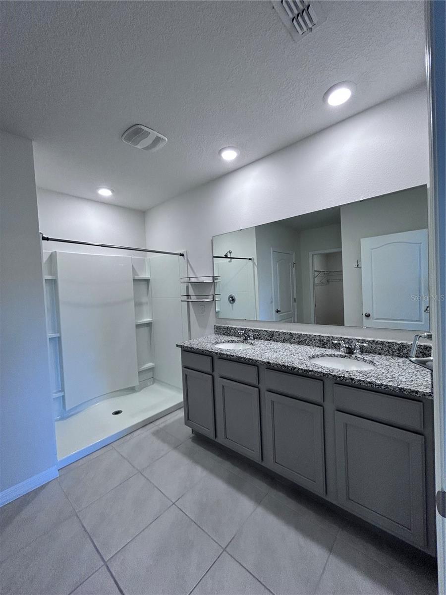 Image 18 of 26 For 2775 Sunnyvale Street