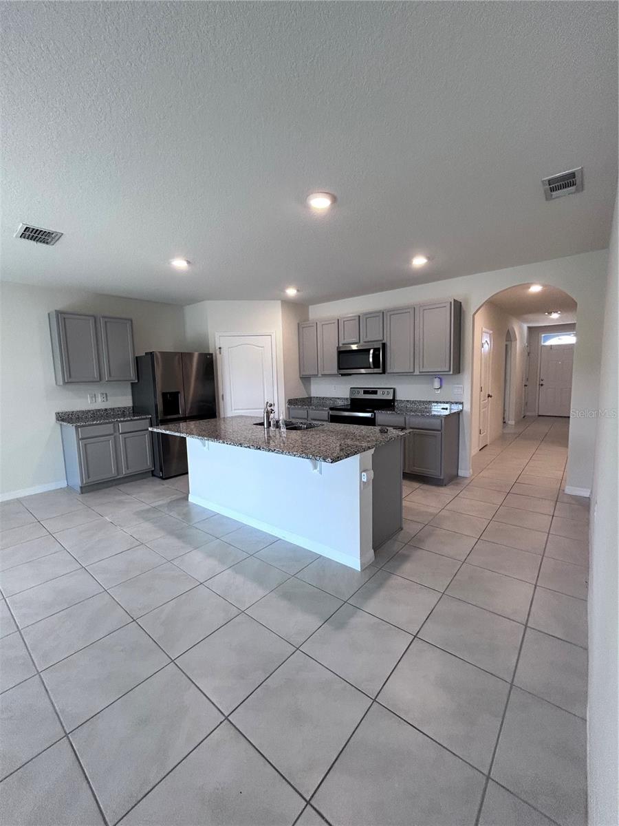 Image 4 of 26 For 2775 Sunnyvale Street