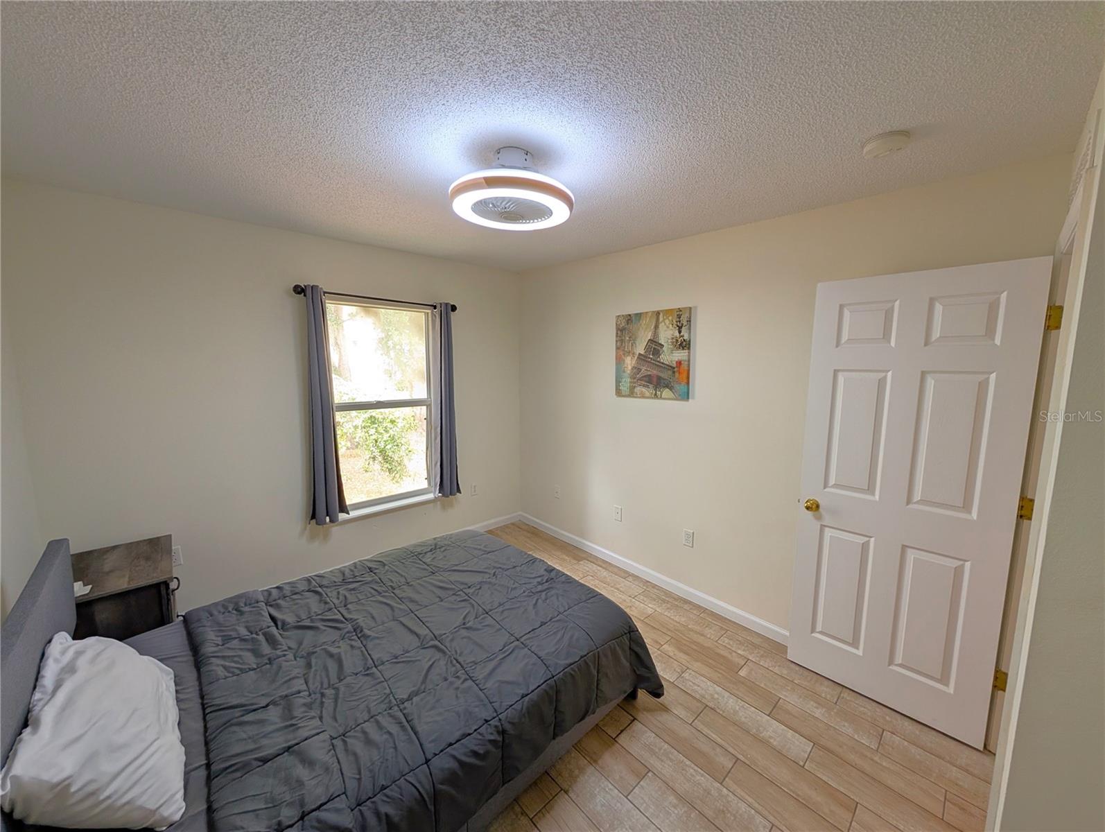 Image 16 of 19 For 4656 Ashburn Square Drive