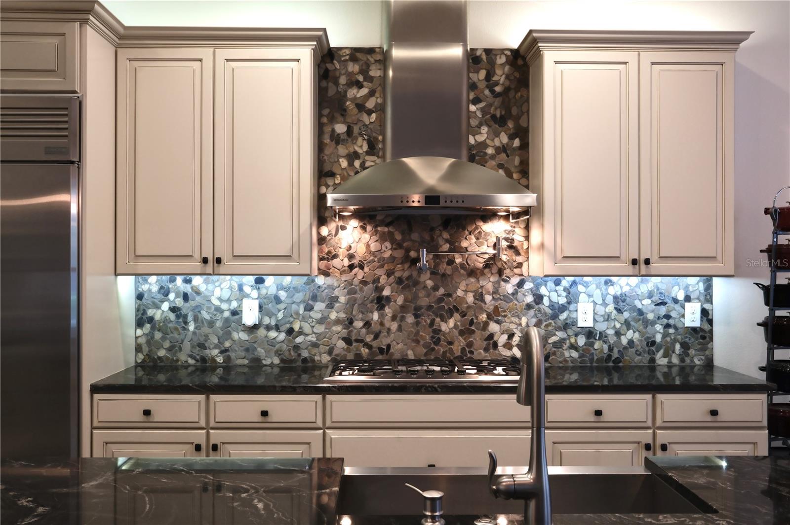 Image 8 of 36 For 416 Blue Birch Court