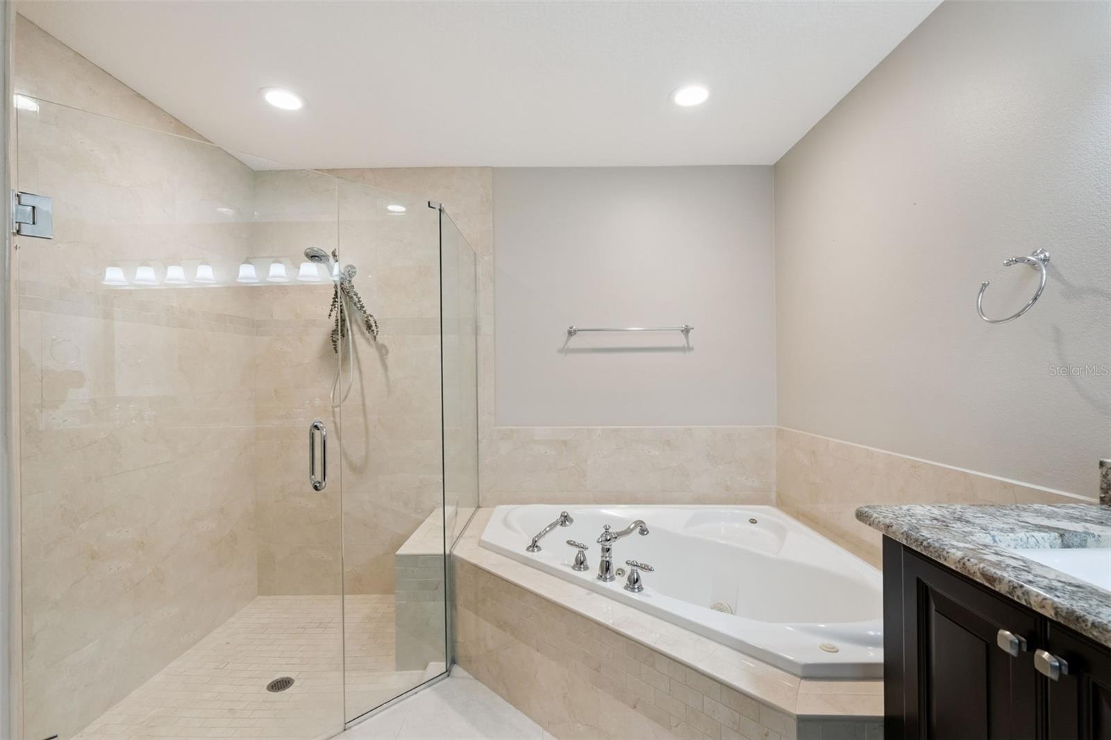 Image 27 of 72 For 9805 Spring Lake Drive