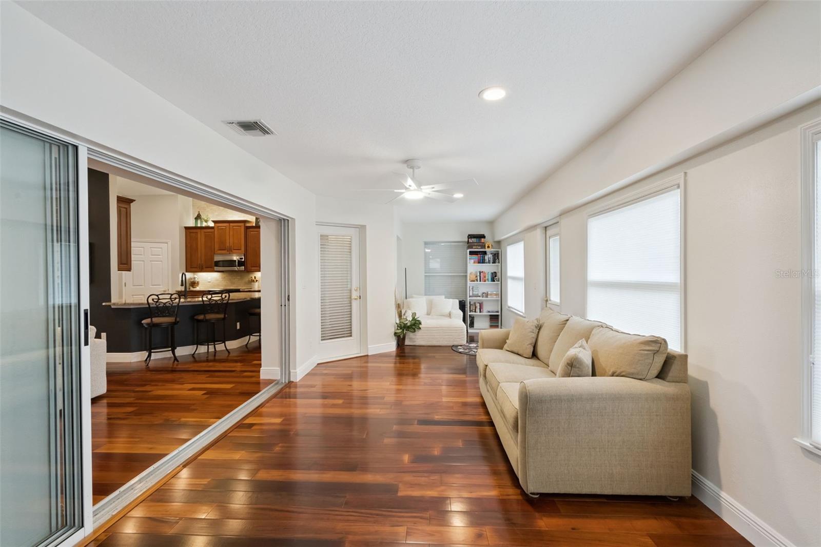 Image 34 of 72 For 9805 Spring Lake Drive