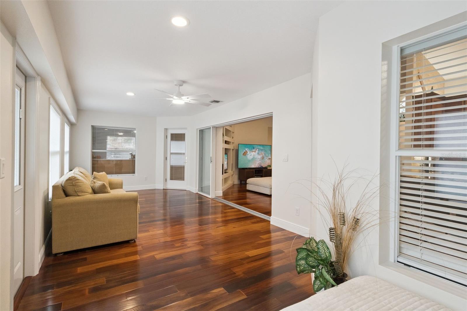 Image 38 of 72 For 9805 Spring Lake Drive