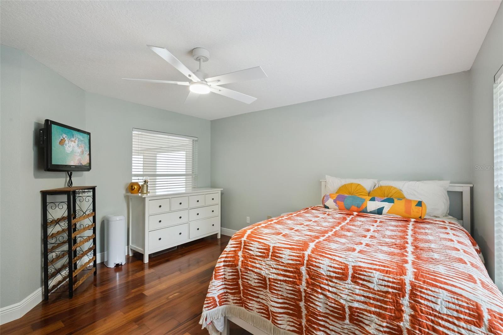 Image 42 of 72 For 9805 Spring Lake Drive