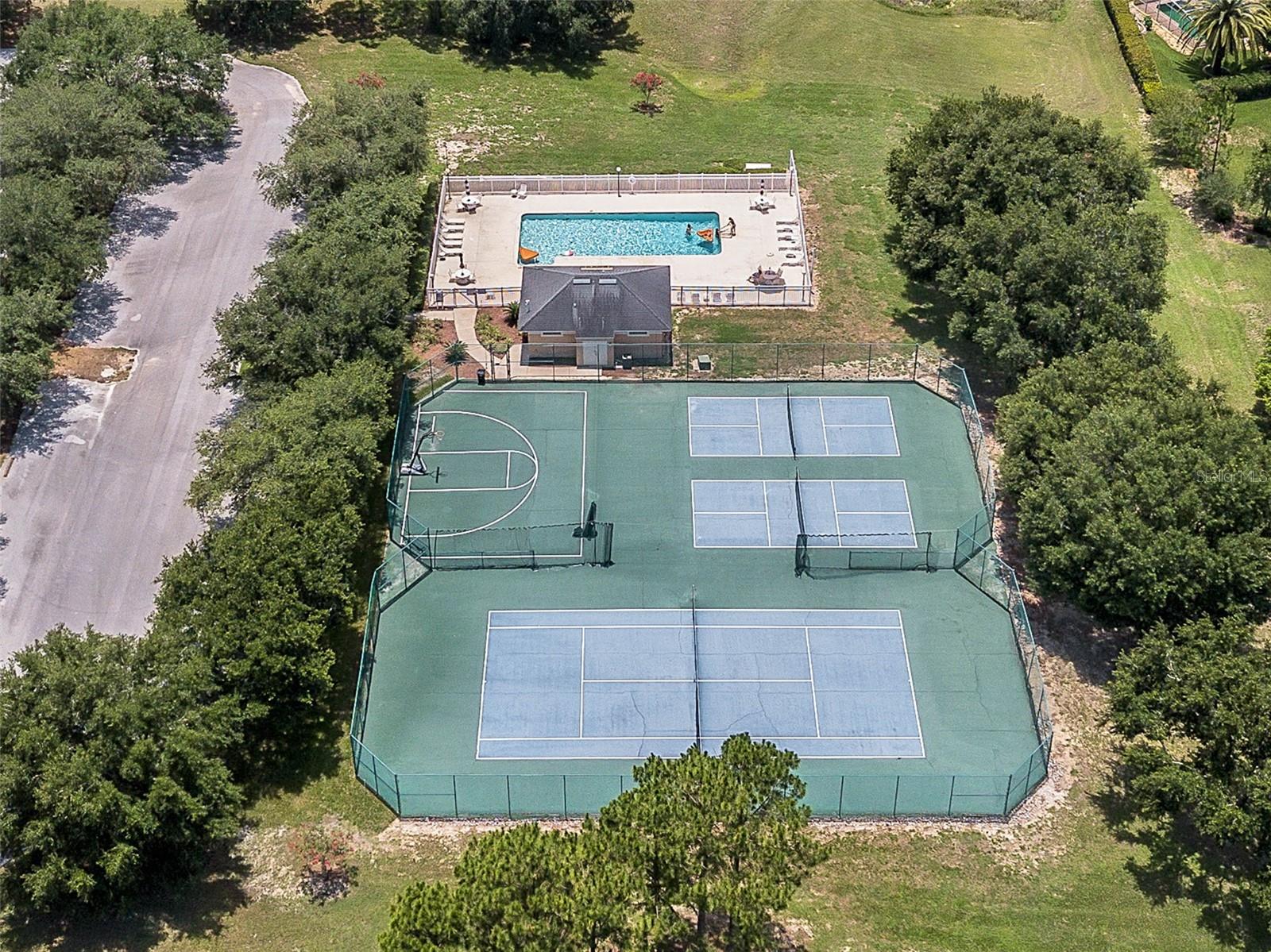 Image 70 of 72 For 9805 Spring Lake Drive