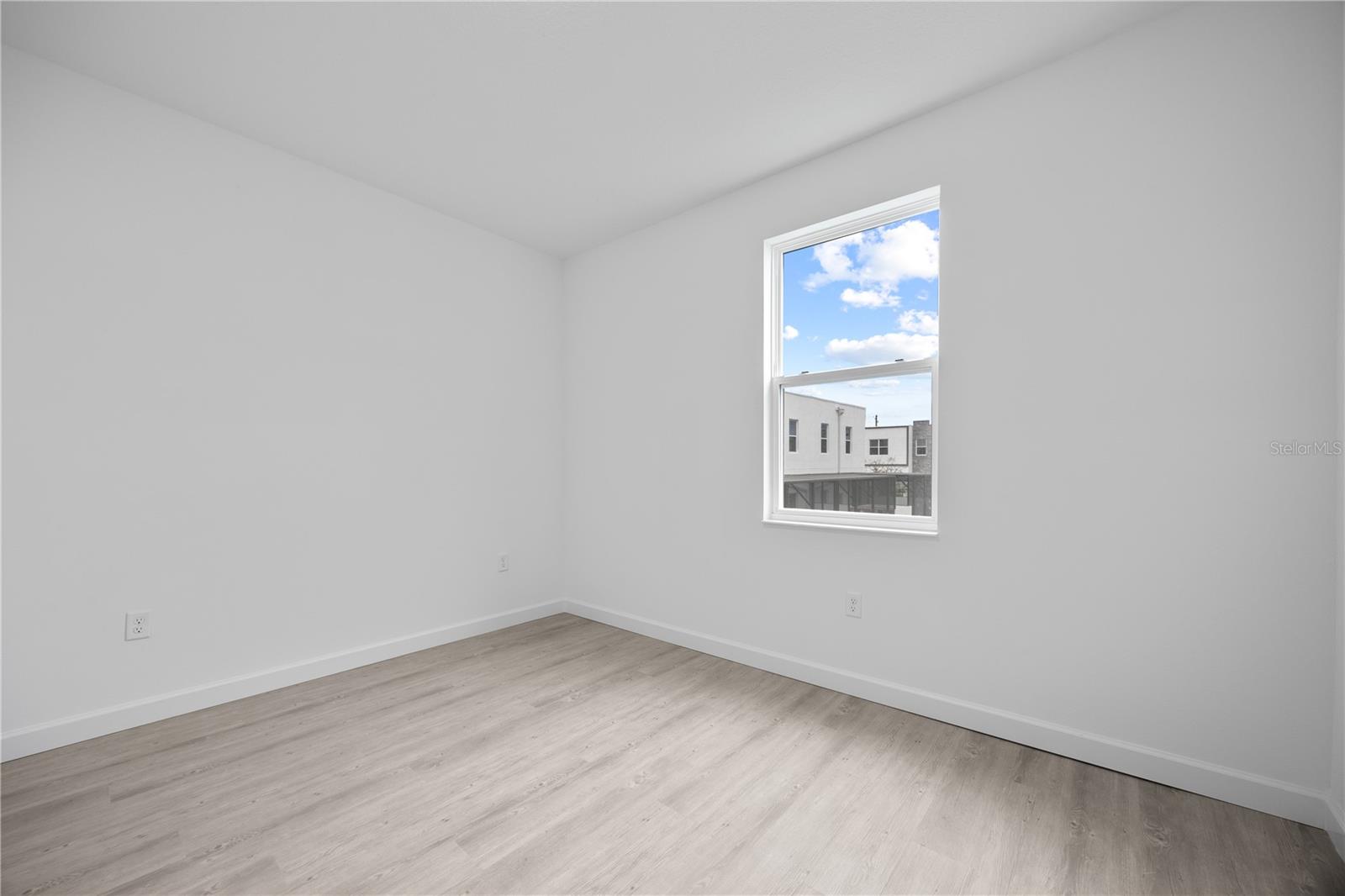 Image 36 of 50 For 625 Trikomo Drive