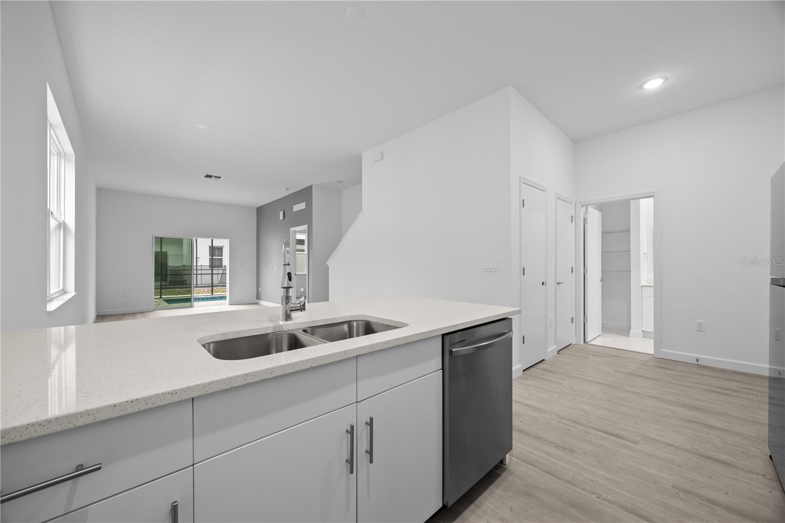 Image 6 of 50 For 625 Trikomo Drive