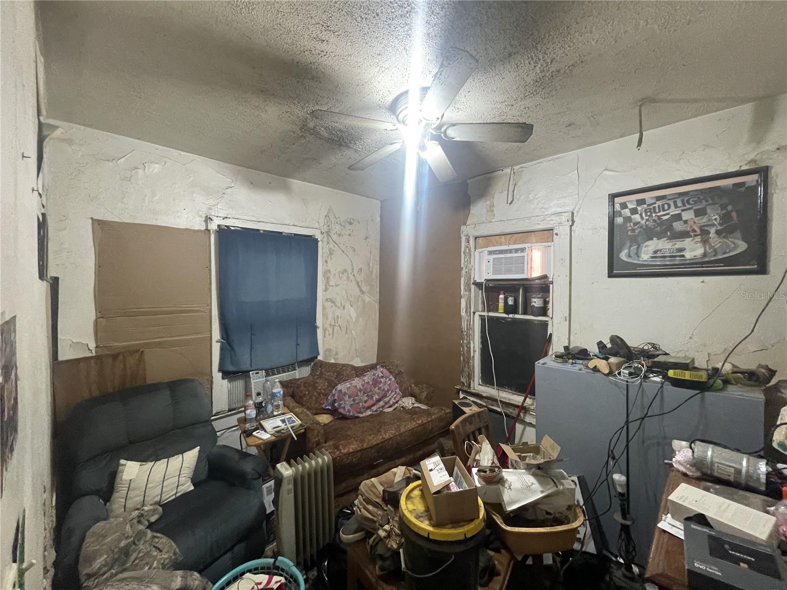 Image 12 of 18 For 1996 Indiana Avenue