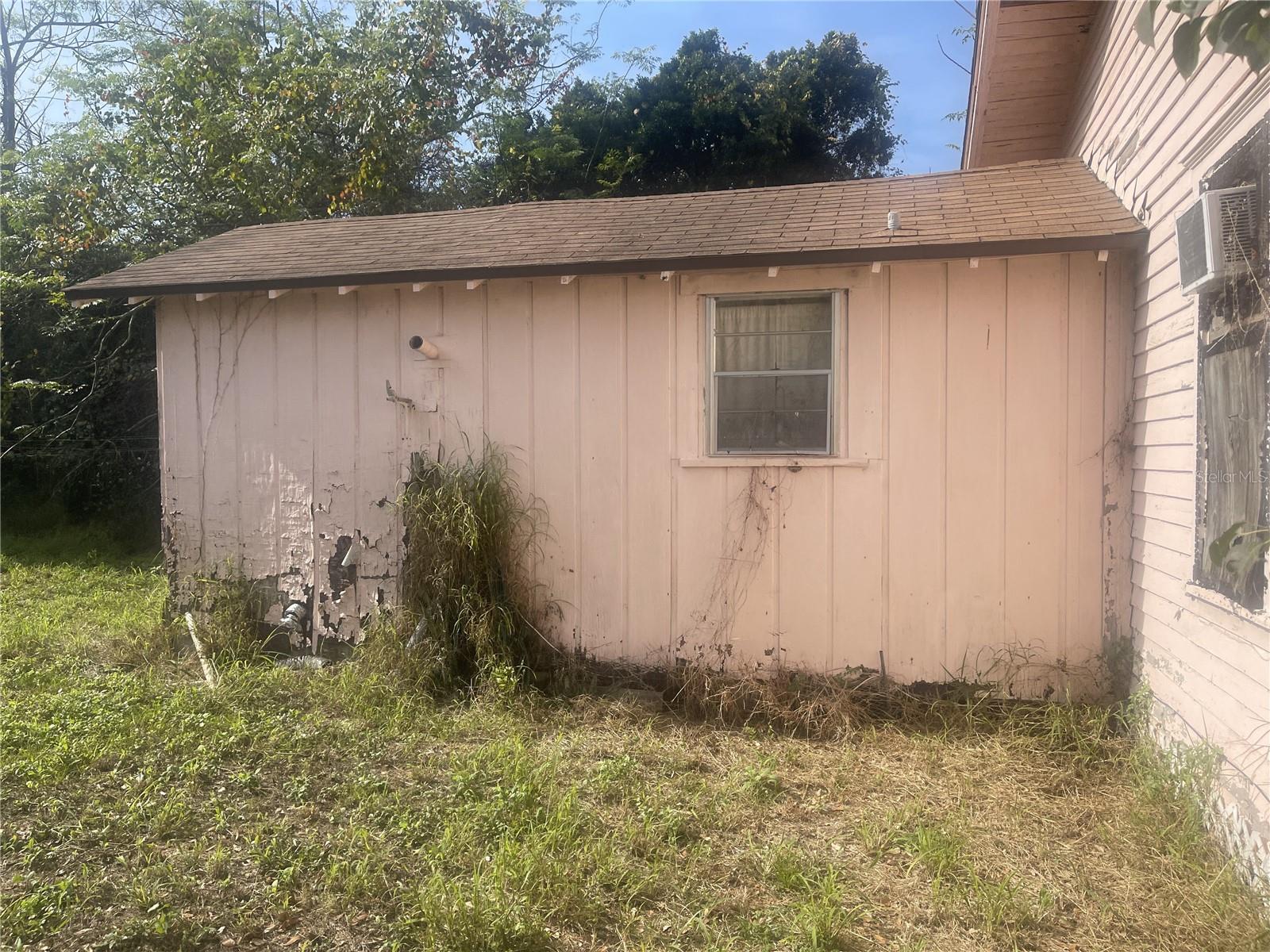 Image 17 of 18 For 1996 Indiana Avenue