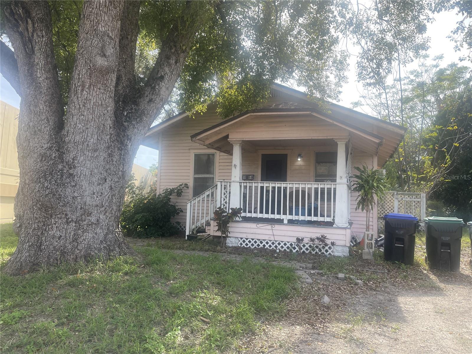 Image 2 of 18 For 1996 Indiana Avenue