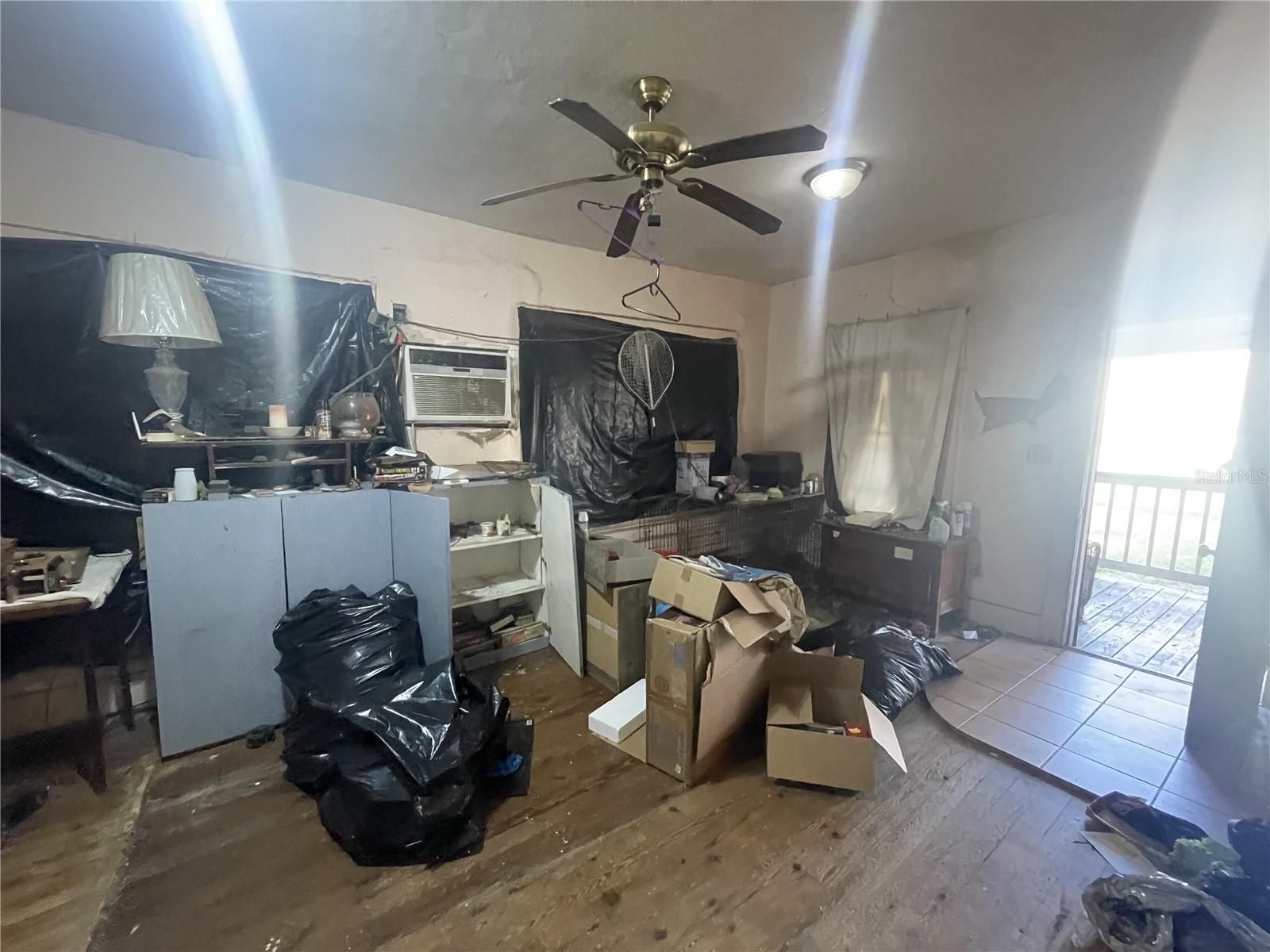 Image 7 of 18 For 1996 Indiana Avenue