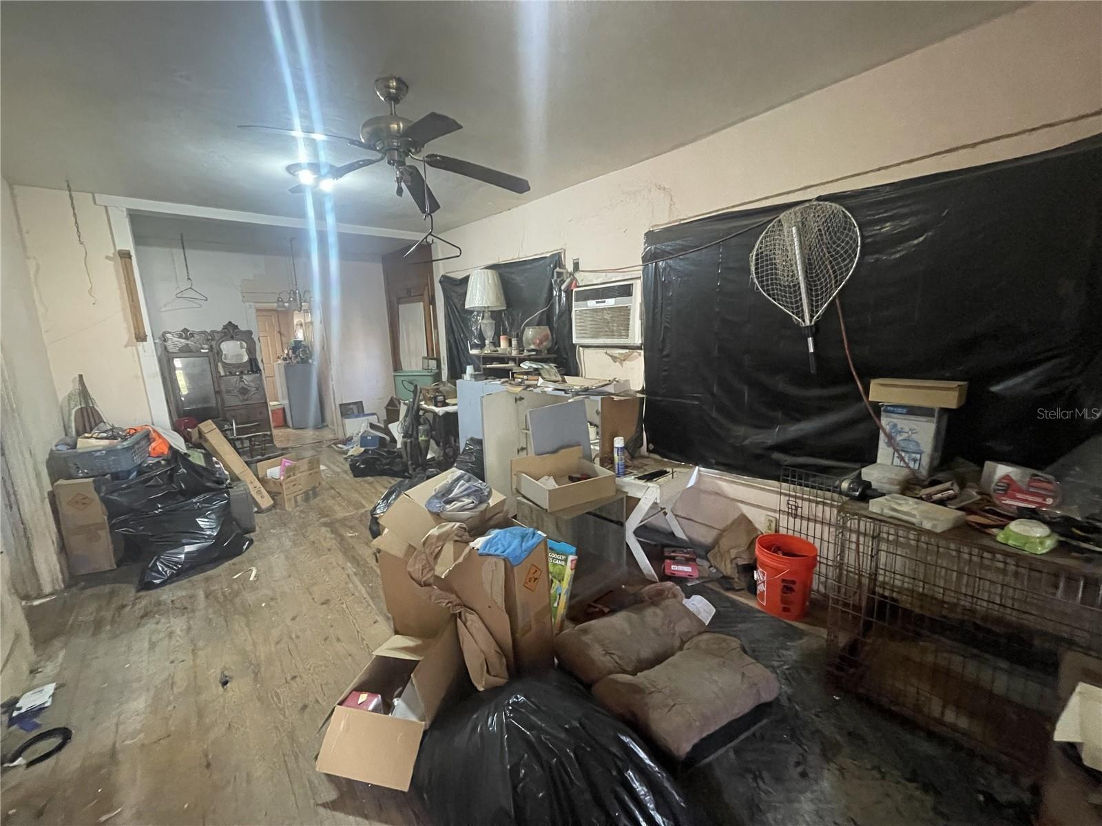 Image 8 of 18 For 1996 Indiana Avenue