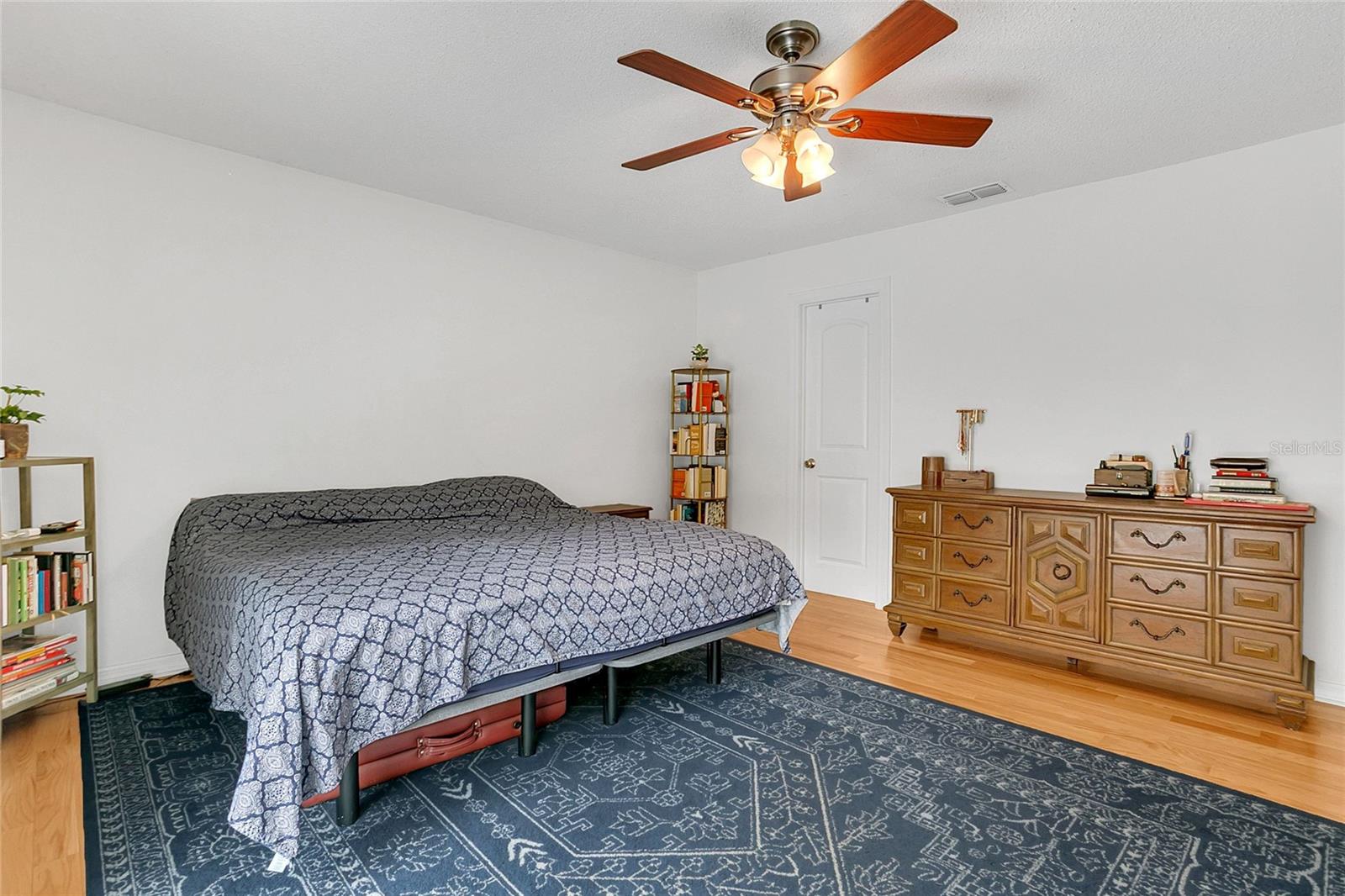 Image 10 of 32 For 3060 Graceland Court