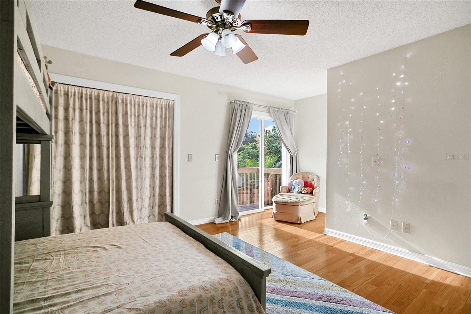 Image 14 of 32 For 3060 Graceland Court