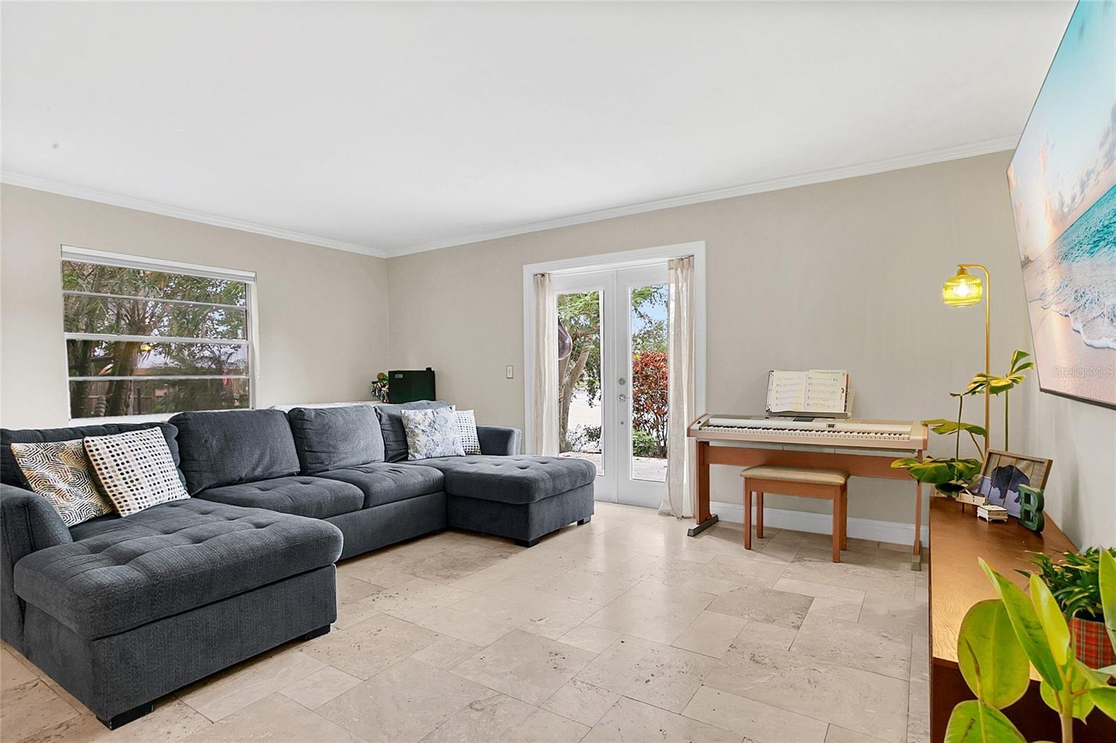 Image 3 of 32 For 3060 Graceland Court