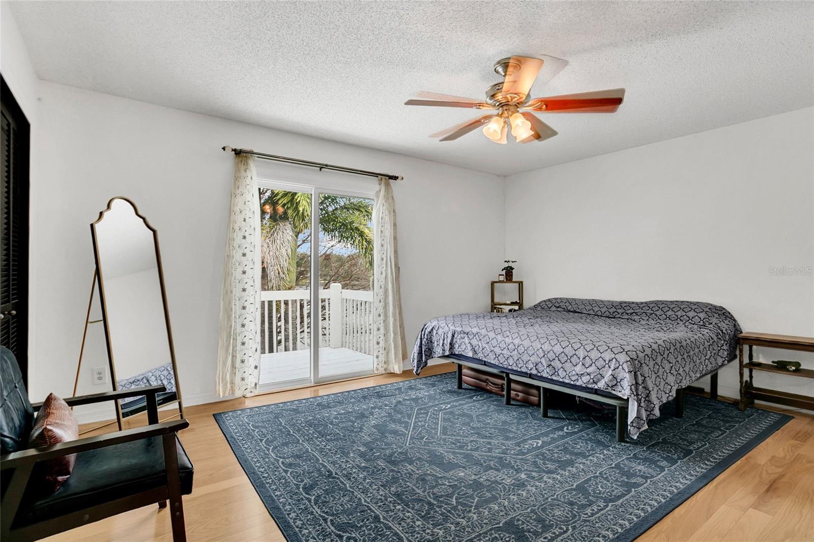 Image 9 of 32 For 3060 Graceland Court